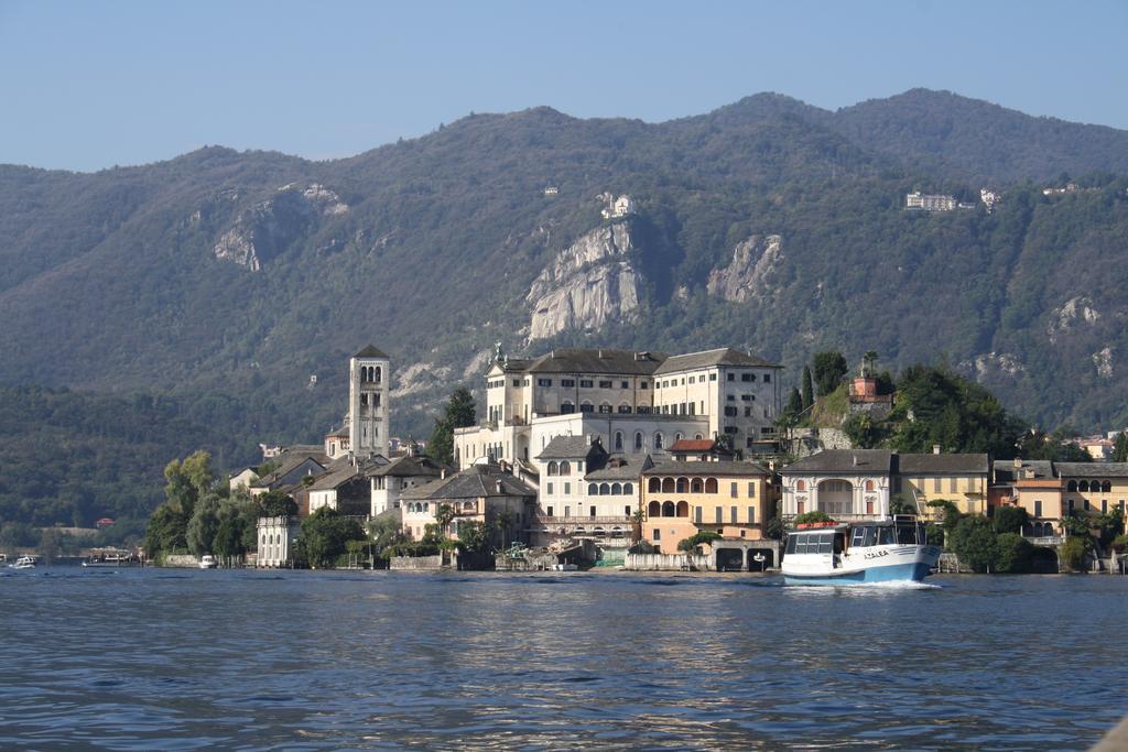 Fattoria Del Pino Bed & Breakfast ออร์ตาซันจูลิโอ ภายนอก รูปภาพ