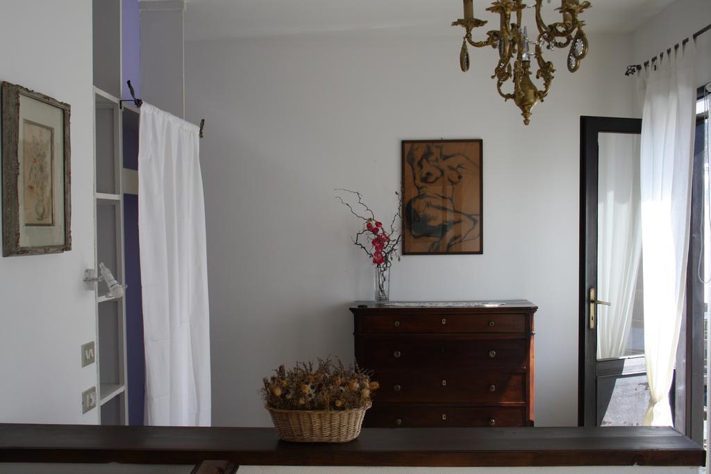 Fattoria Del Pino Bed & Breakfast ออร์ตาซันจูลิโอ ห้อง รูปภาพ