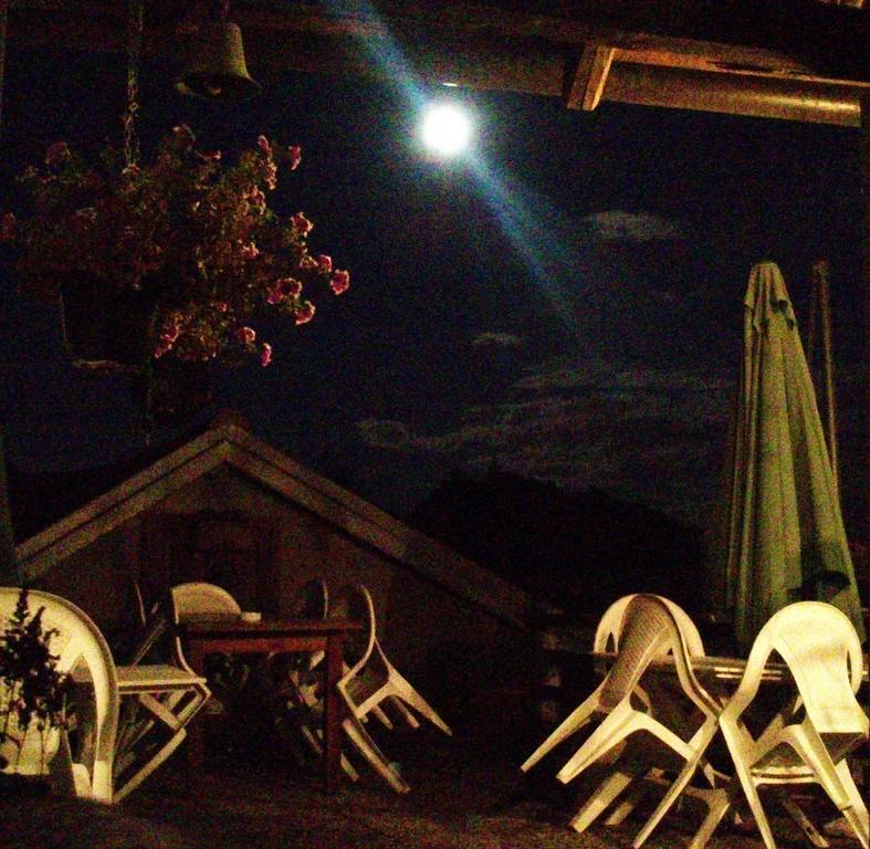Fattoria Del Pino Bed & Breakfast ออร์ตาซันจูลิโอ ภายนอก รูปภาพ